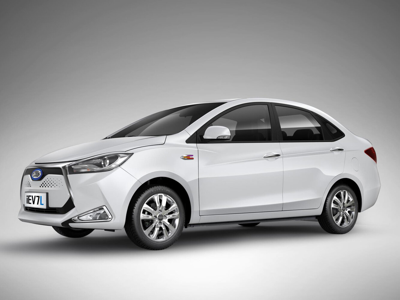 JAC iEV7L I (2017–2026) · Electro MT (50.0 кВт)