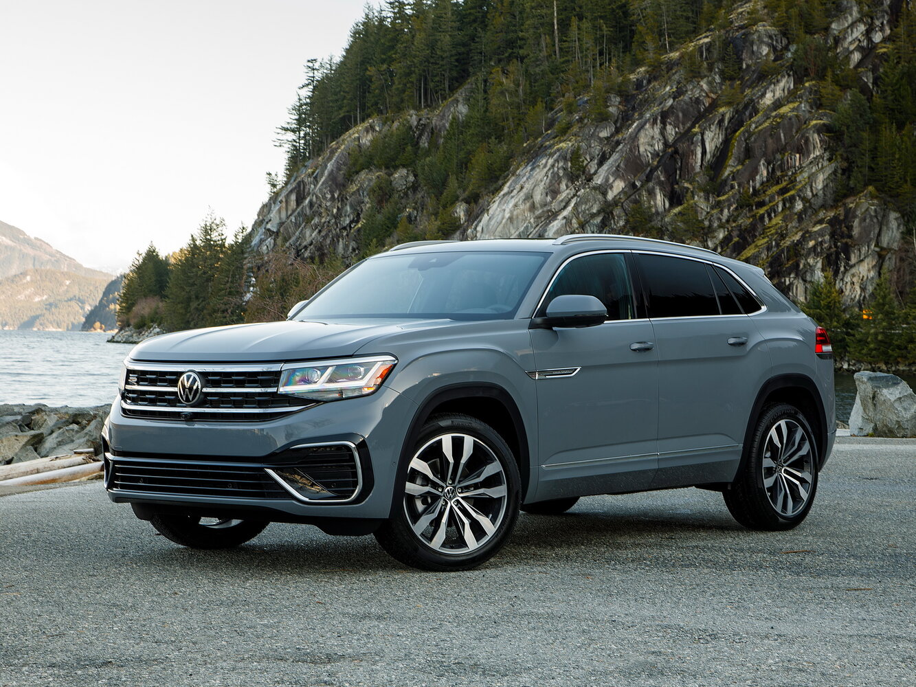 Volkswagen Atlas Cross Sport I (2019–2023) · 2.0 AT (235 л.с.)