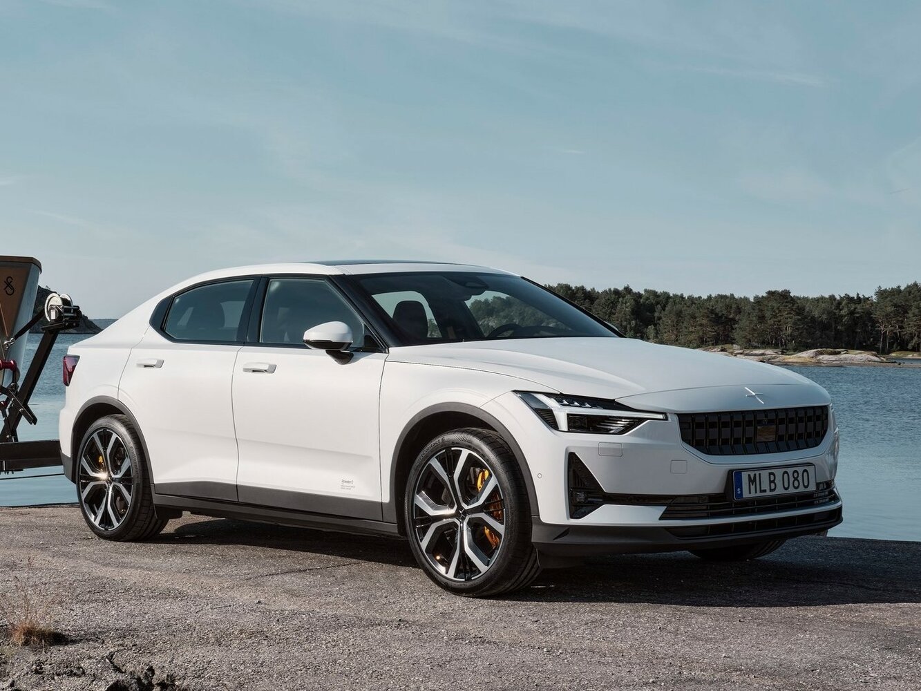 Polestar 2 I (2020–2023) · Long Range Electro AT (300.0 кВт) 4WD