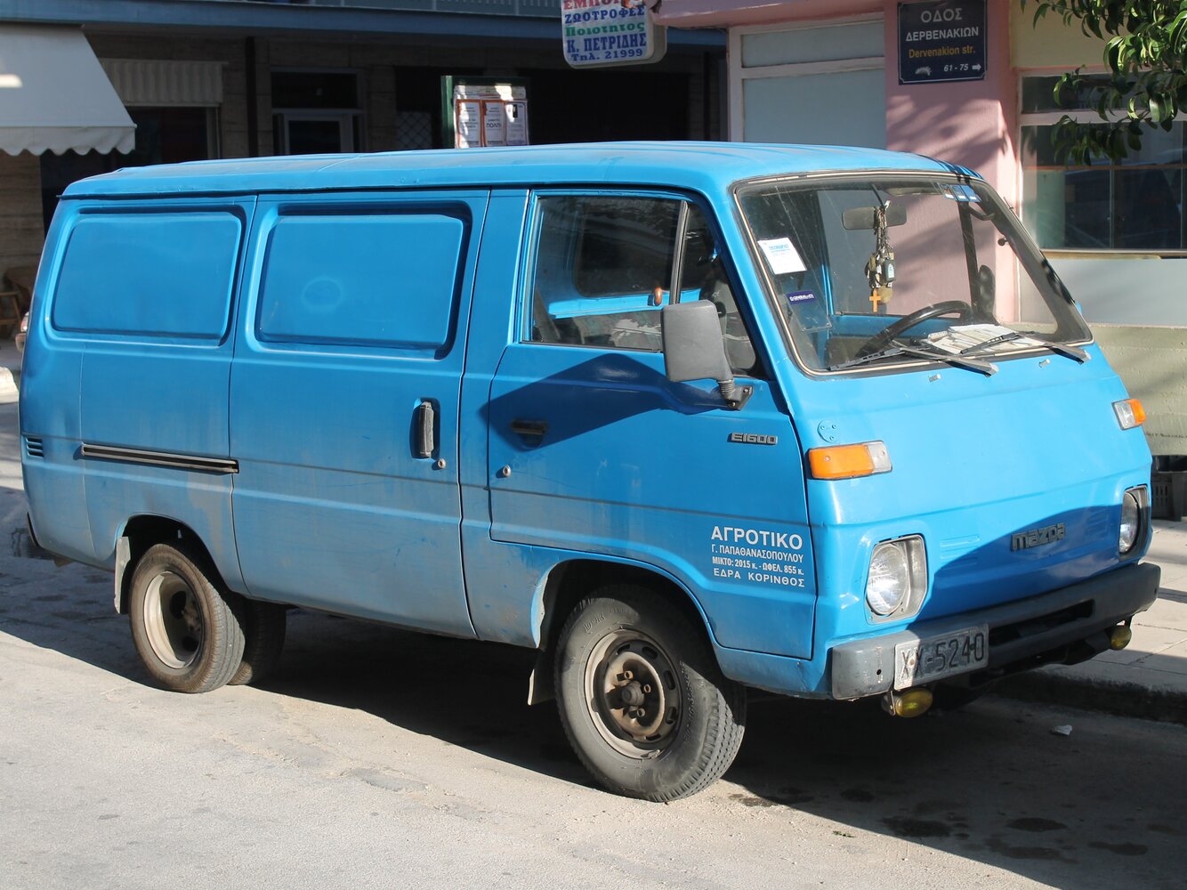 Mazda Bongo II (1977–1983) · 1.3 MT (77 л.с.)