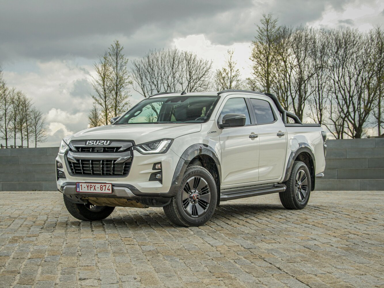 T30 Explorer 3.0d AT (143 л.с.) 4WD