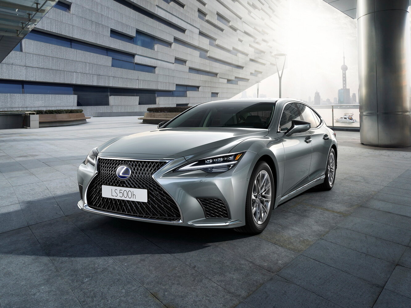Lexus LS V Рестайлинг (2021–2026) · 500 3.4 AT (416 л.с.) 4WD