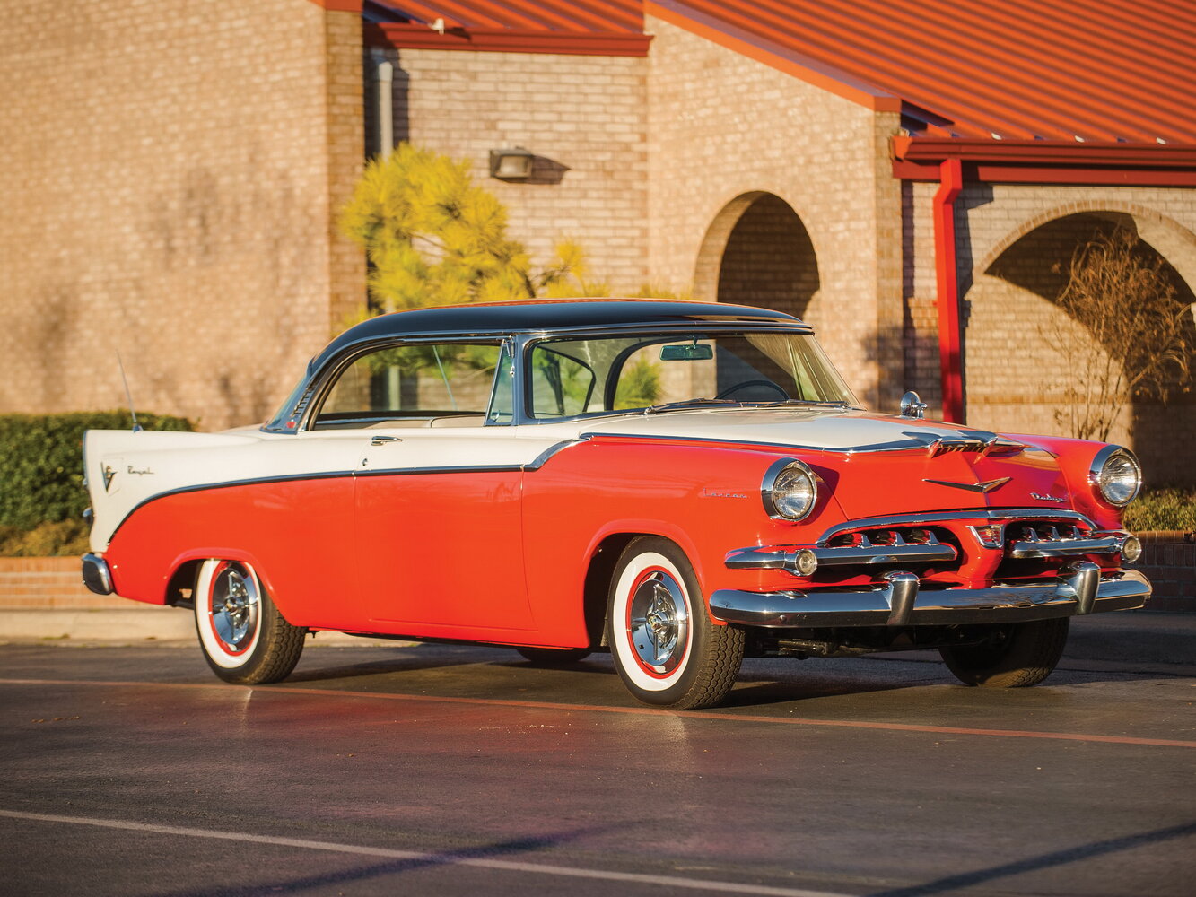 Dodge Custom Royal I (1955–1956) · 3-speed 4.4 MT (183 л.с.)