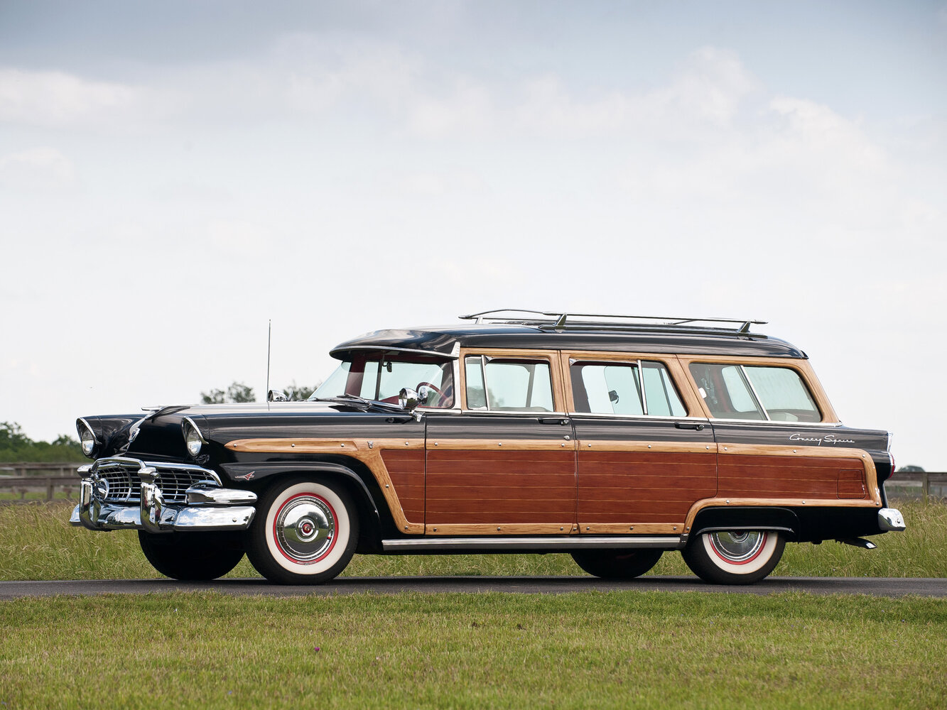 Ford Country Squire III (1955–1956) · 3.7 AT (120 л.с.)