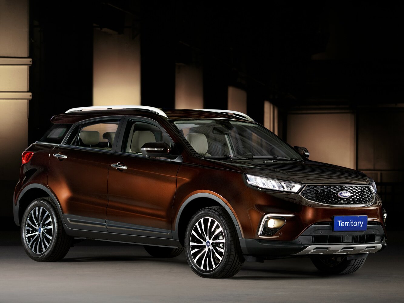 Ford Territory CX743 (2018–2023) · 60.4 Electro AT (120.0 кВт)