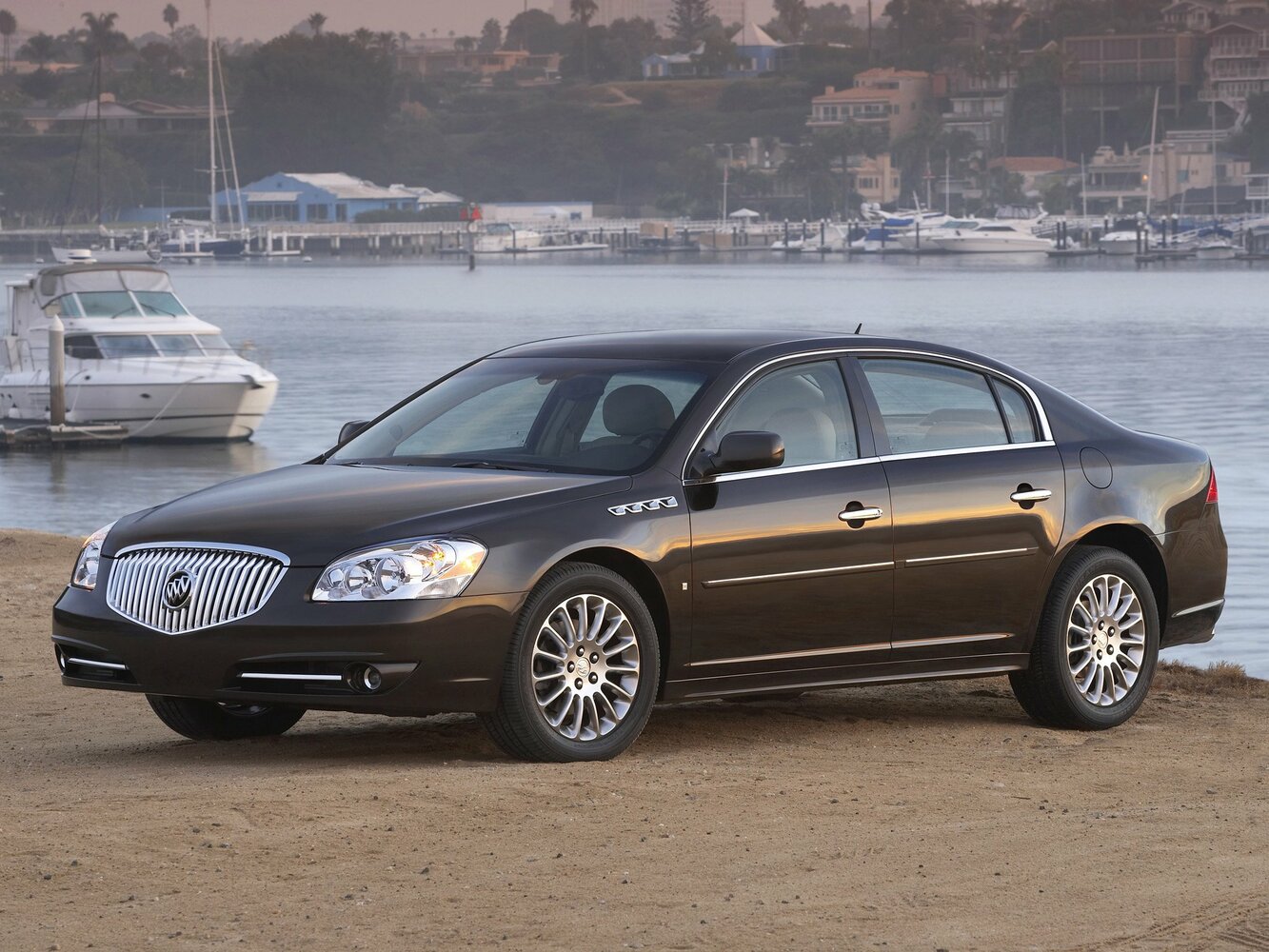 Buick Lucerne I Рестайлинг (2008–2011) · 4.6 AT (296 л.с.)