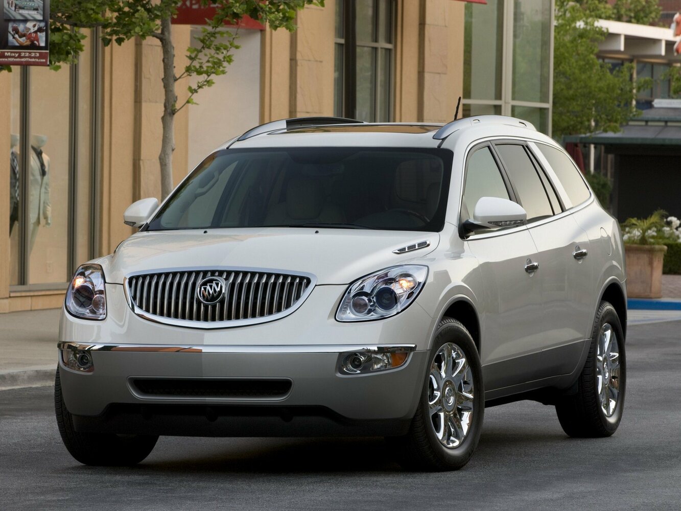 Buick Enclave I (2007–2013) · 3.6 AT (275 л.с.) 4WD