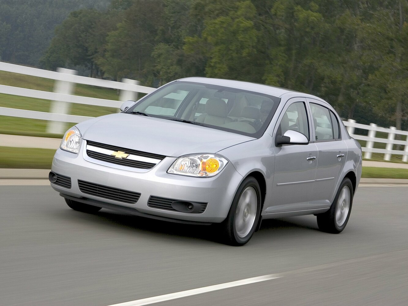 Chevrolet Cobalt I (2004–2010) · 2.2 MT (155 л.с.)