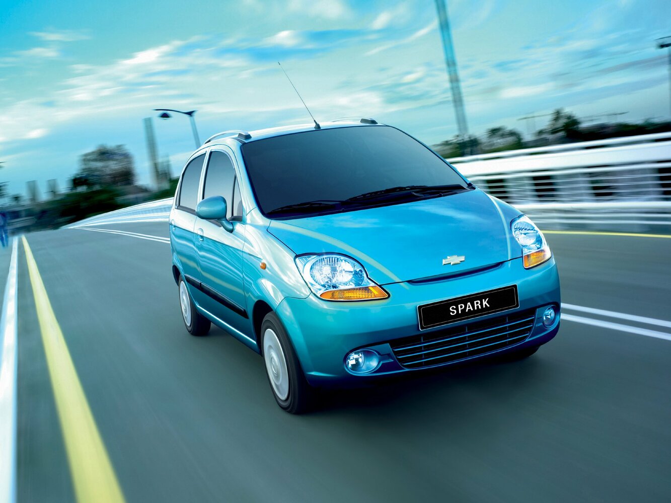 Chevrolet Spark II (2005–2009) · 1.0 MT (63 л.с.)