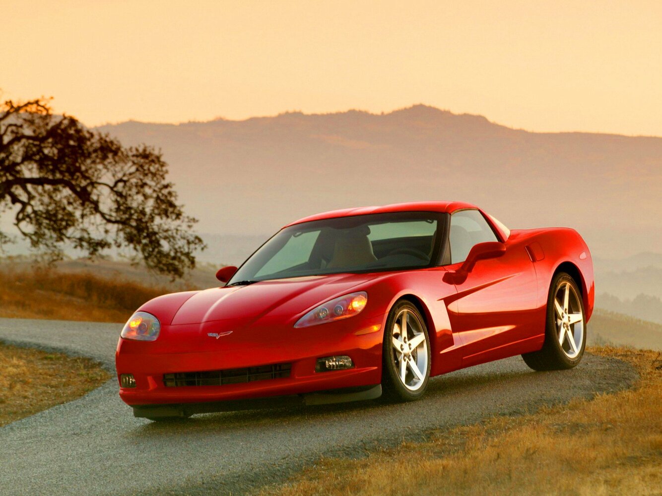Chevrolet Corvette C6 (2004–2014) · Z06 7.0 MT (513 л.с.)