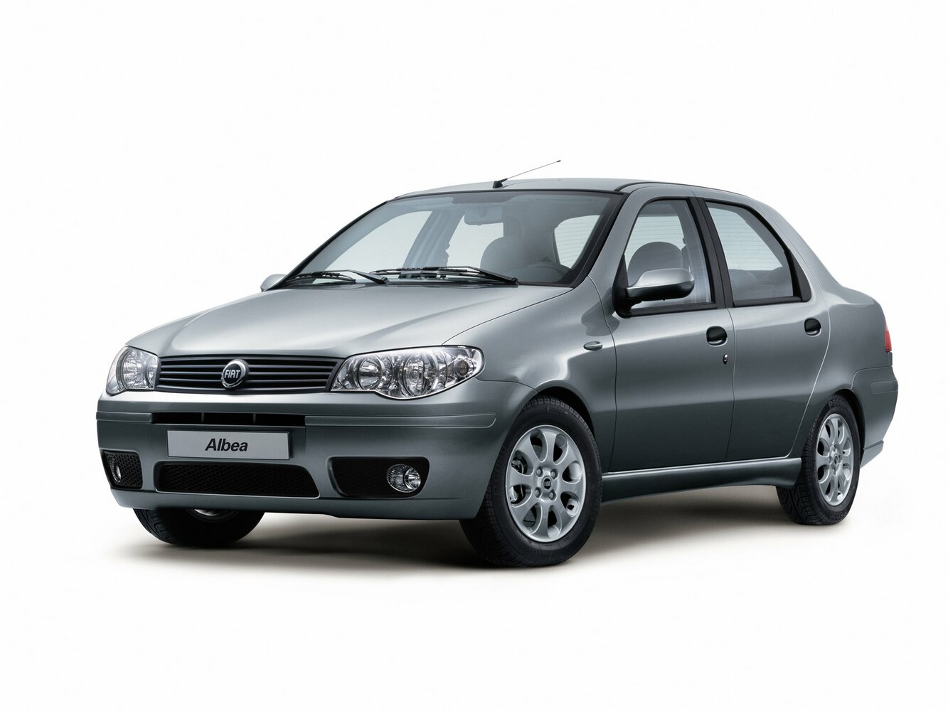 Fiat Albea I Рестайлинг (2005–2012) · 1.4 MT (77 л.с.)