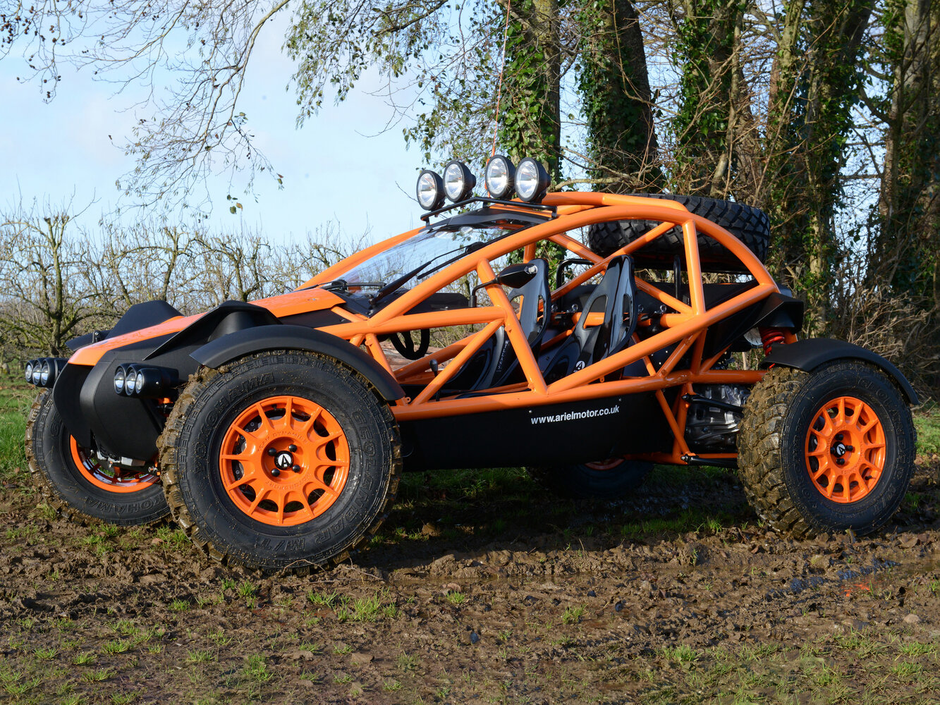 Ariel Nomad I (2015–2024) · 2.4 MT (235 л.с.)