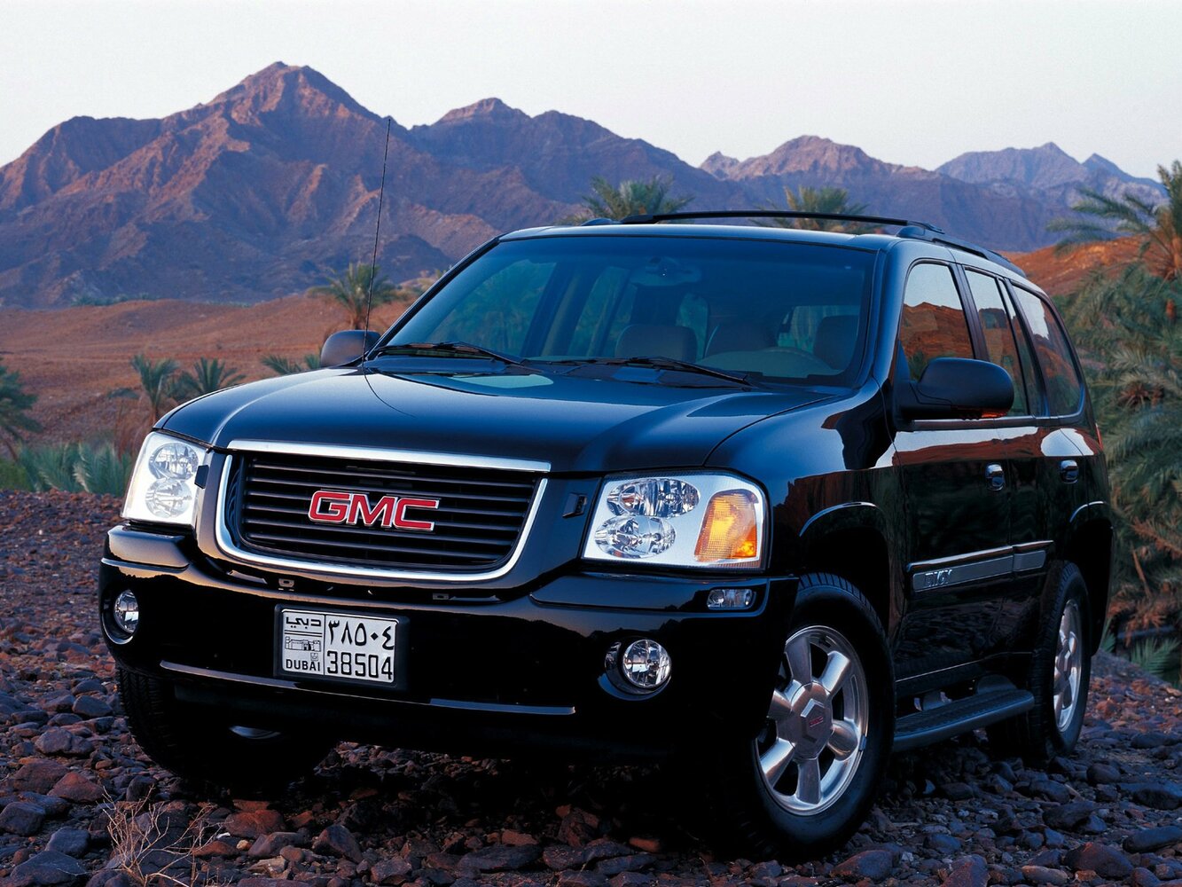 GMC Envoy II (GMT360) (2001–2009) · 4.2 AT (273 л.с.)