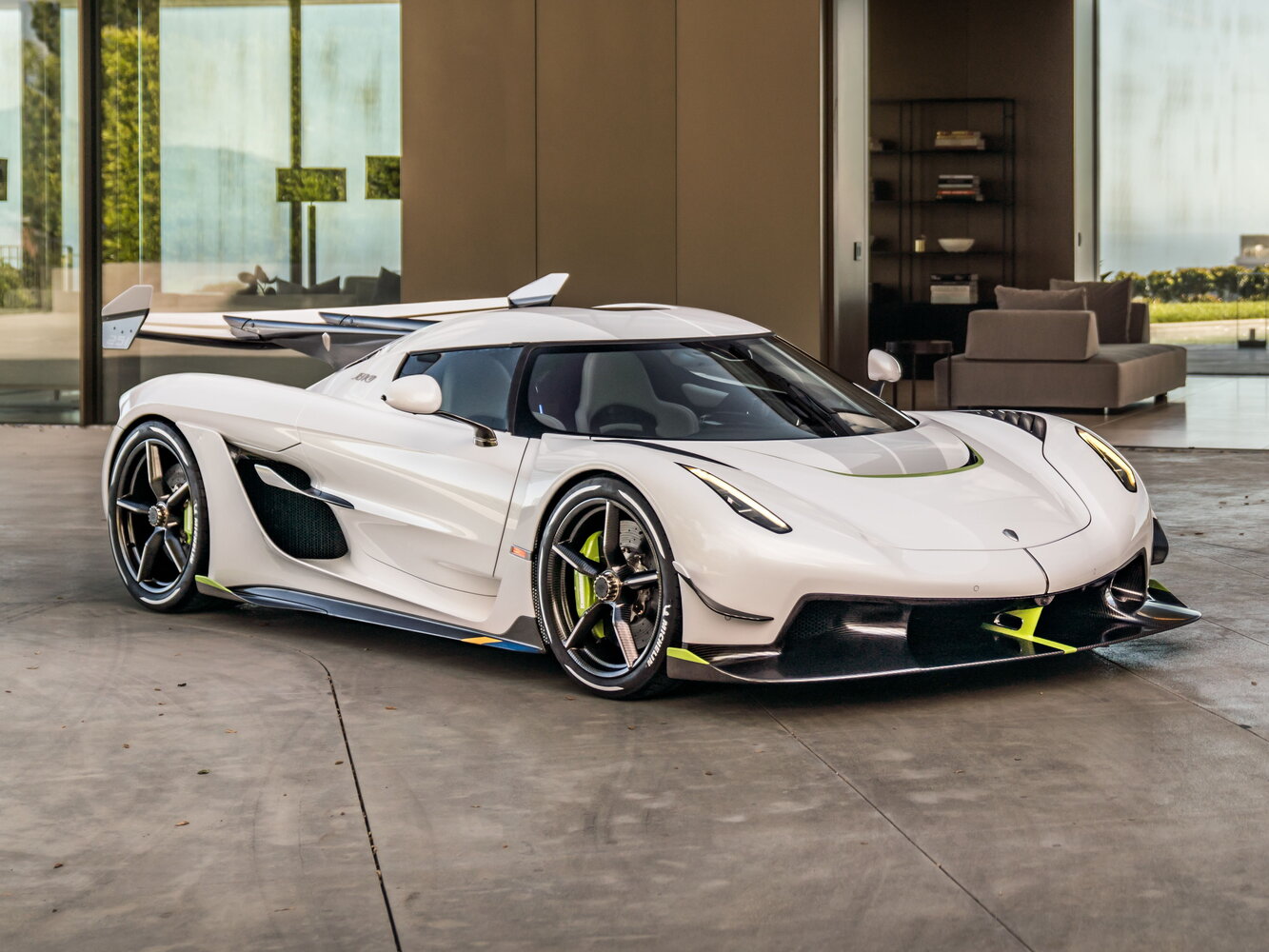 Koenigsegg Jesko (2021–2026) · 5.1 AMT (1280 л.с.)