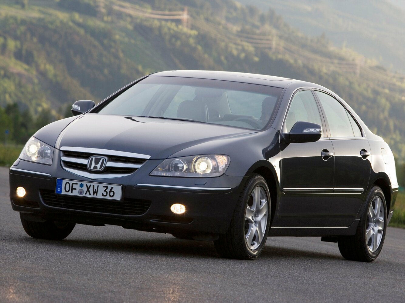 Honda Legend IV (2004–2008) · 3.5 AT (295 л.с.) 4WD