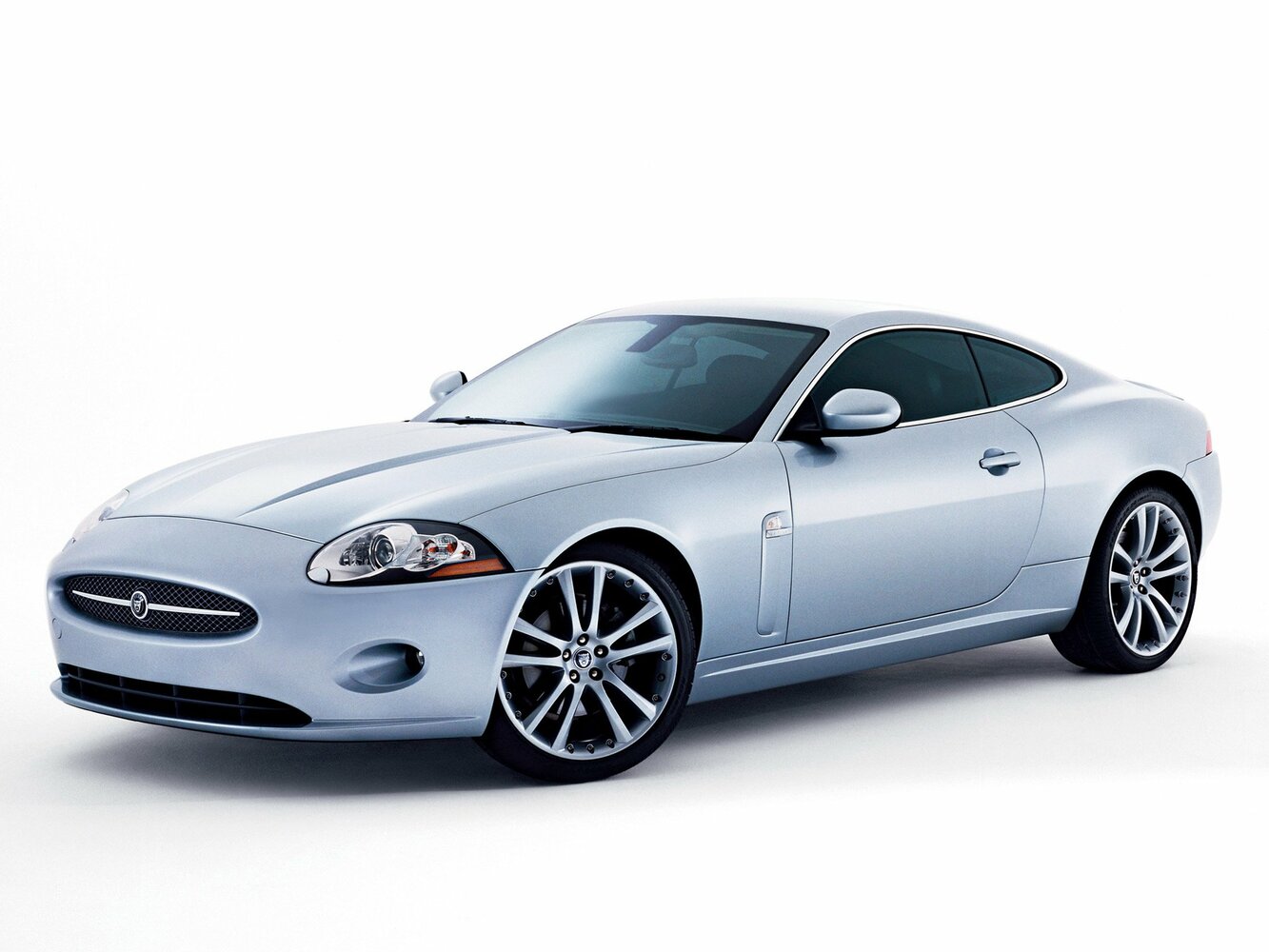 Jaguar XK II (2006–2009) · 4.2 AT (298 л.с.)