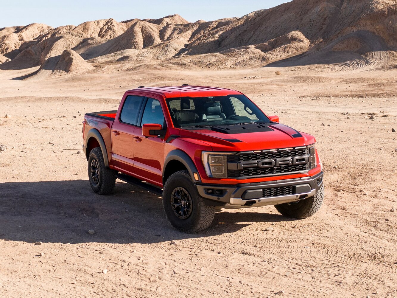 Ford F-150 XIV (2020–2024) · Raptor R 5.2 AT (700 л.с.) 4WD