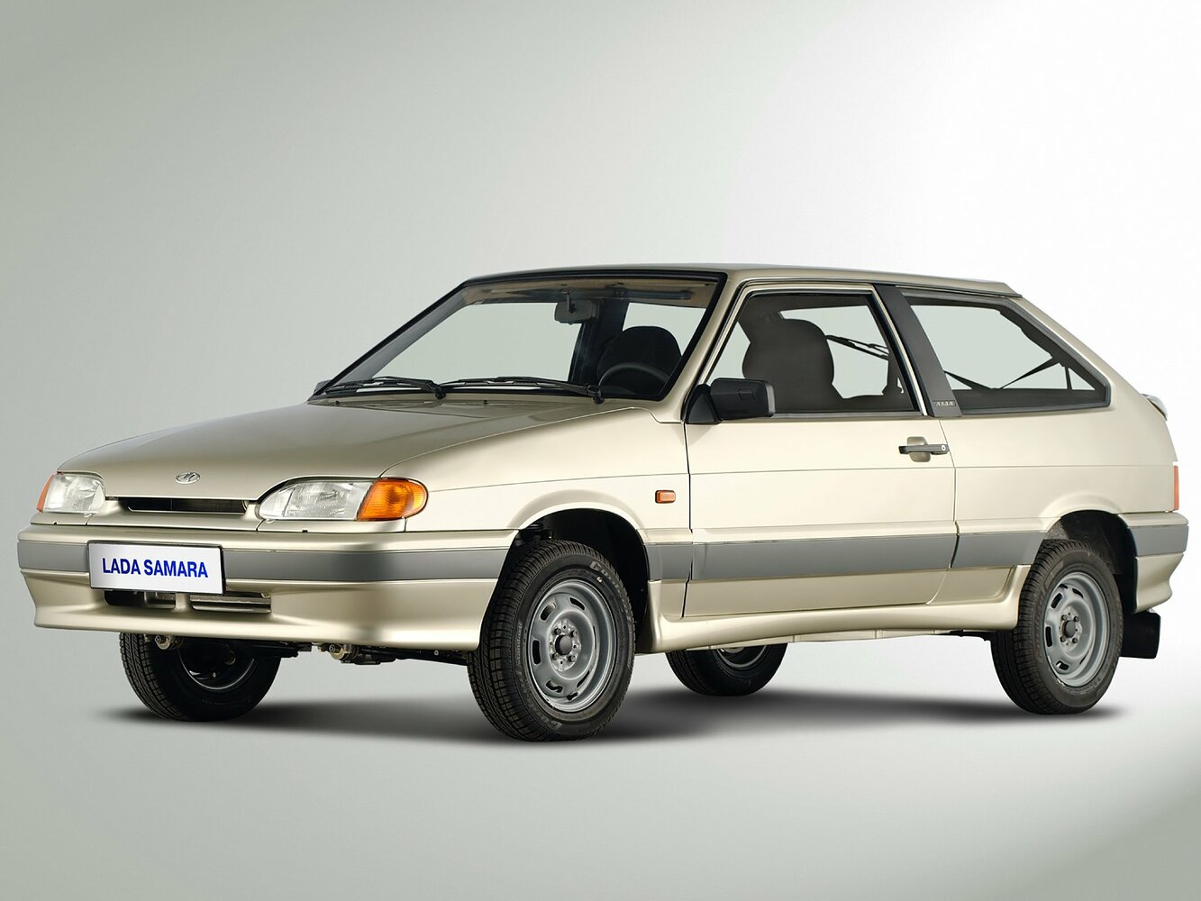 Lada (ВАЗ) 2113 (2004–2013) · 1.6 MT (98 л.с.)