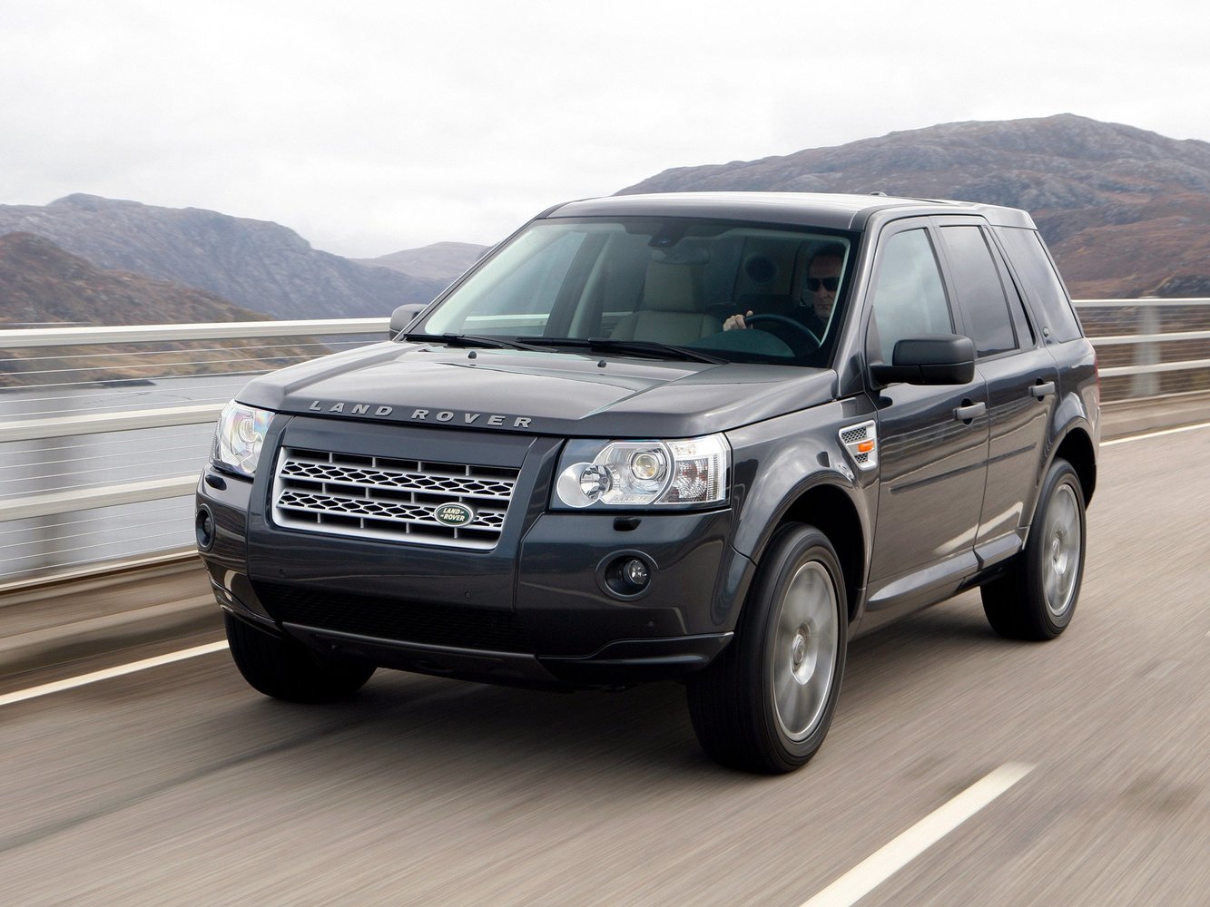 Land Rover Freelander II (2006–2010) · 2.2d MT (152 л.с.) 4WD