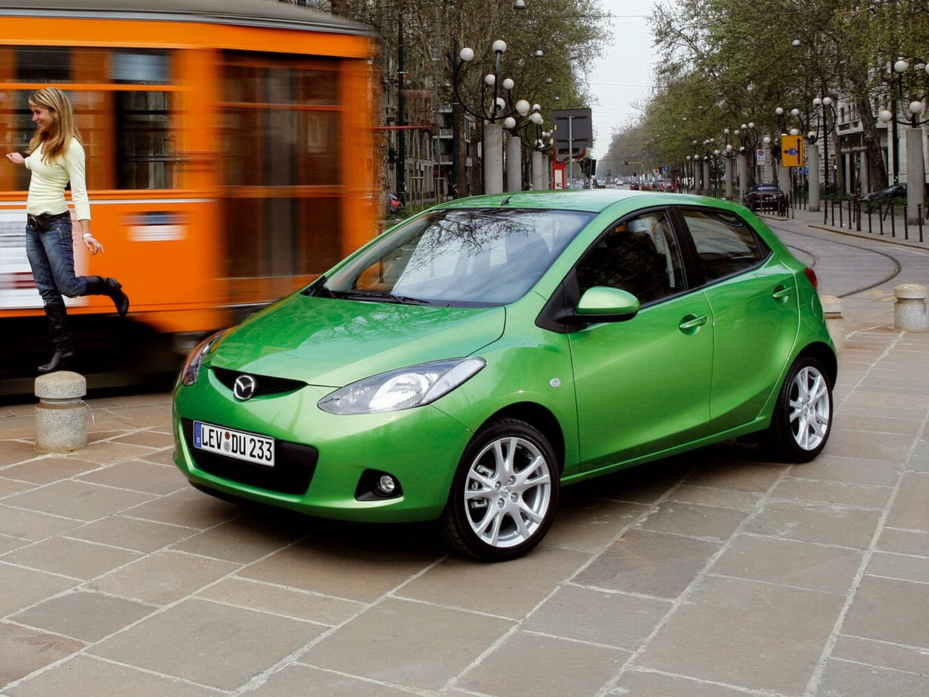 Mazda 2 II (DE) (2007–2010) · 1.6d MT (95 л.с.)
