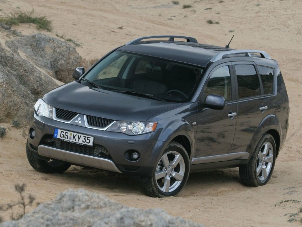 Mitsubishi Outlander II (2005–2009) · 2.2d MT (156 л.с.) 4WD