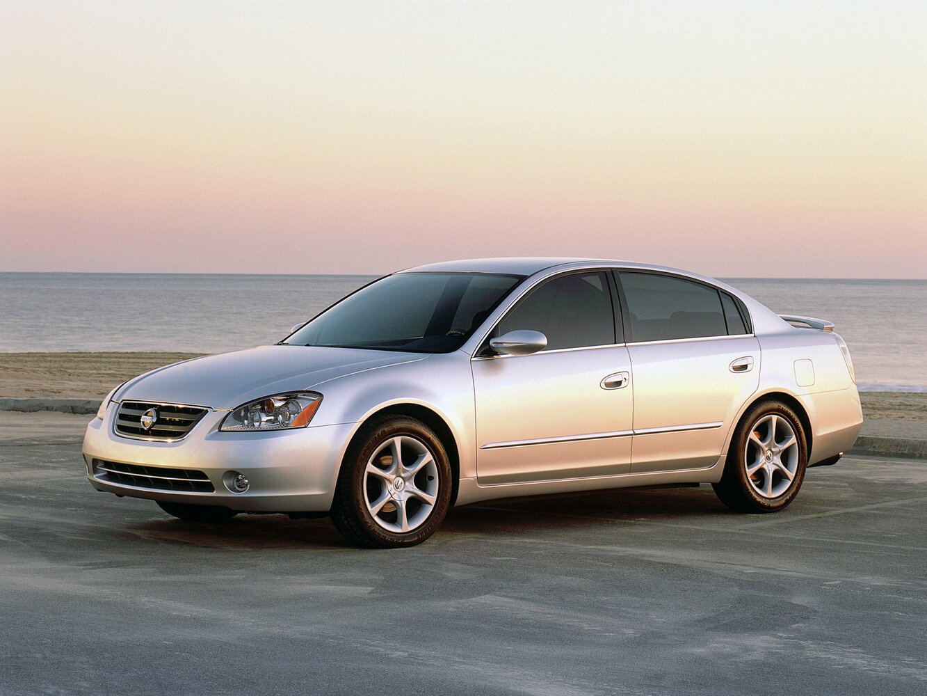 Nissan Altima III (L31) (2001–2004) · 3.5 AT (248 л.с.)