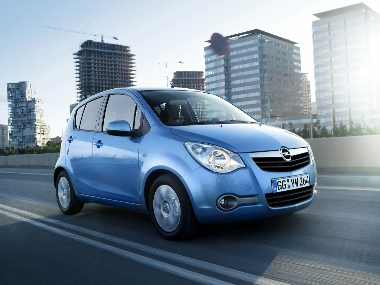 Opel Agila B (2008–2014) · 1.0 MT (65 л.с.)