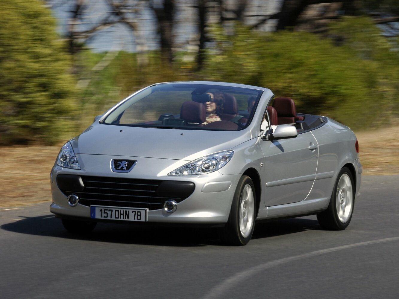 Peugeot 307 I Рестайлинг (2005–2008) · 1.6 MT (109 л.с.)