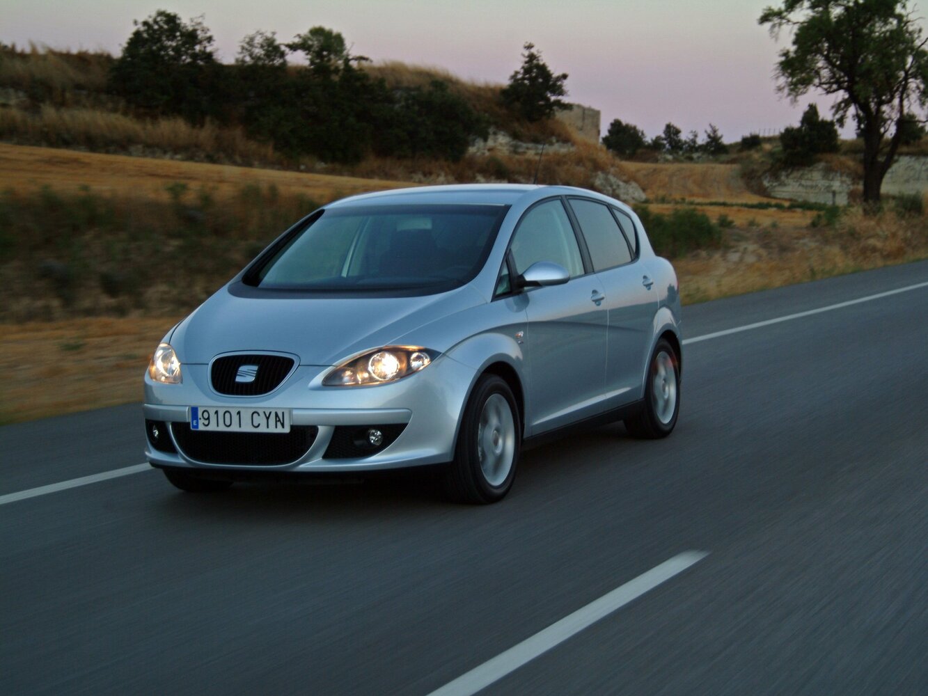 SEAT Toledo III (2004–2009) · 2.0d MT (140 л.с.)