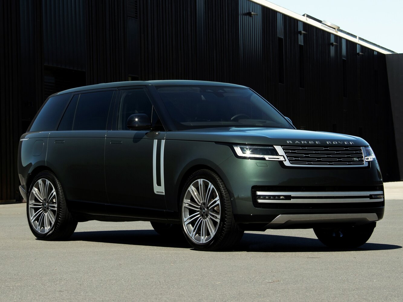 D350 MHEV Long 3.0d AT (350 л.с.) 4WD