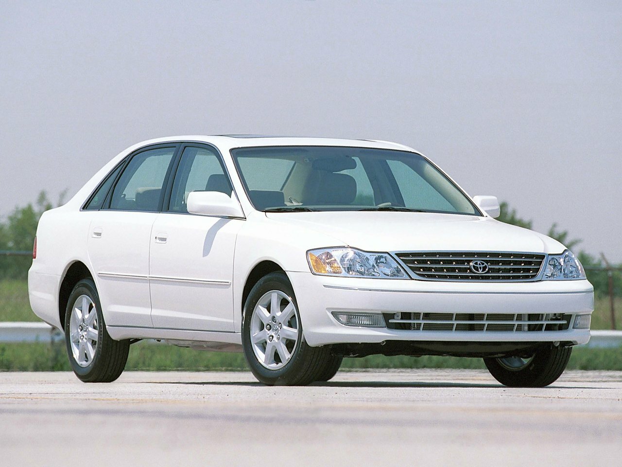 Toyota Avalon II Рестайлинг (2002–2005) · 3.0 AT (213 л.с.)