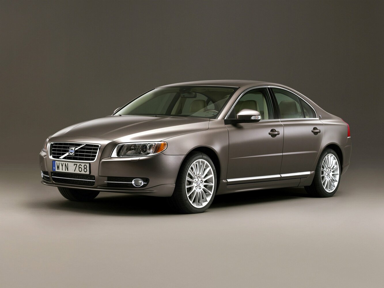 Volvo S80 II (2006–2010) · 2.4d AT (185 л.с.)