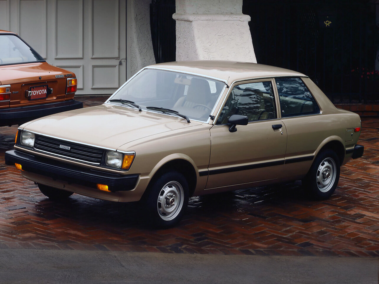 Toyota Tercel I (L10) (1978–1982) · 1.3 MT (65 л.с.)