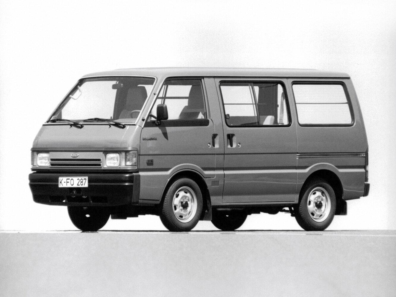 Ford Econovan II (1983–1996) · 1.8 AT (80 л.с.)