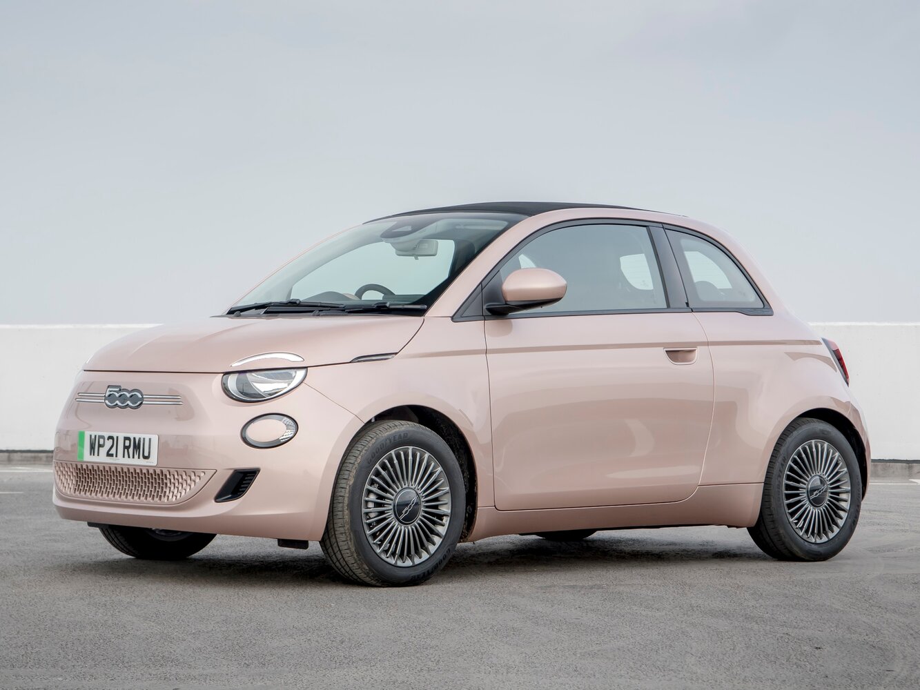 500e 42 kWh Electro AT (87.0 кВт)