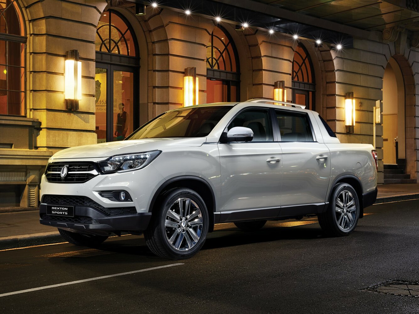 SsangYong Rexton Sports I (2018–2021) · 2.2d AT (181 л.с.) 4WD