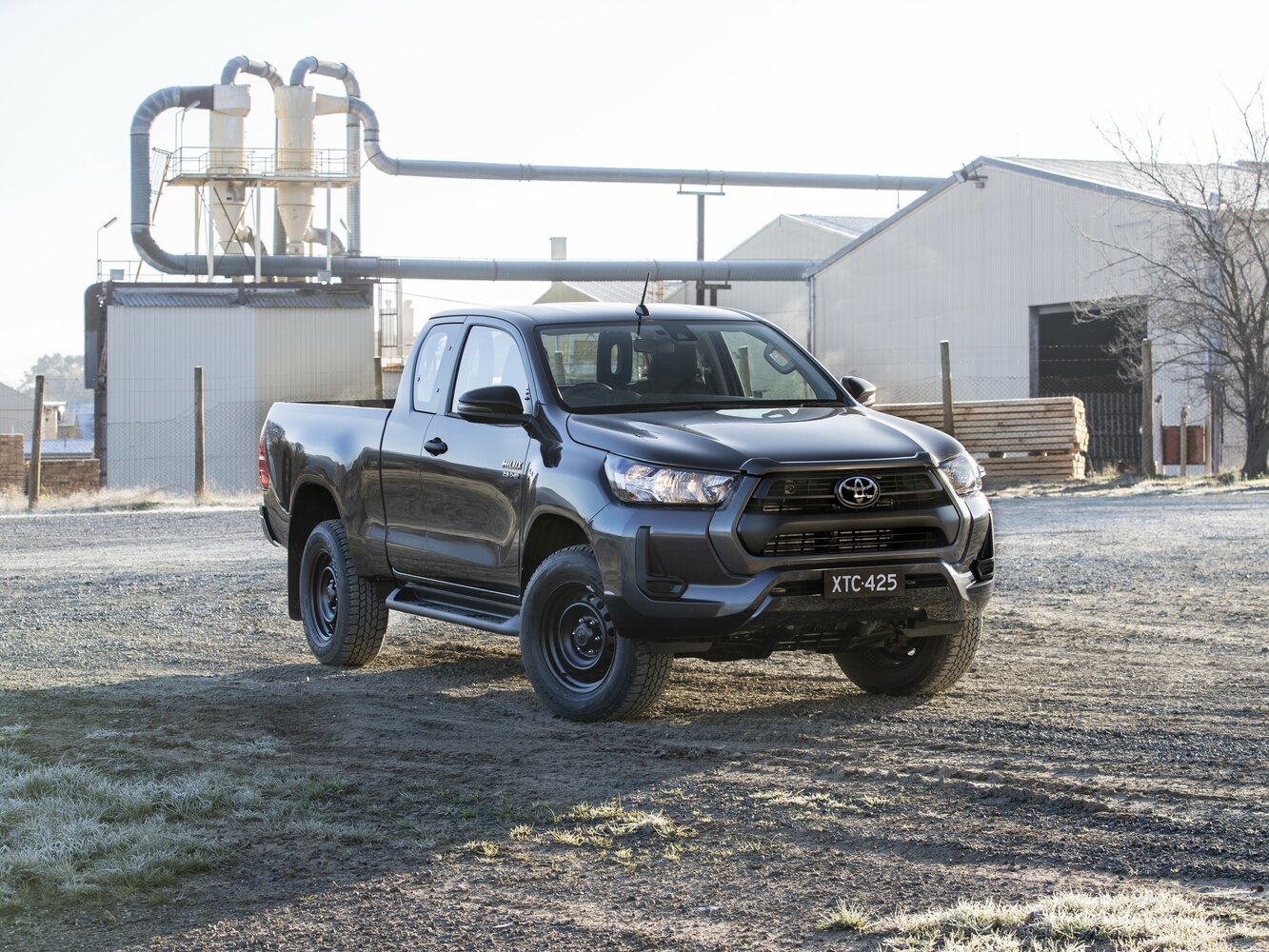 Toyota Hilux VIII Рестайлинг (2020–2026) · Extra Cab 2.8d AT (204 л.с.) 4WD