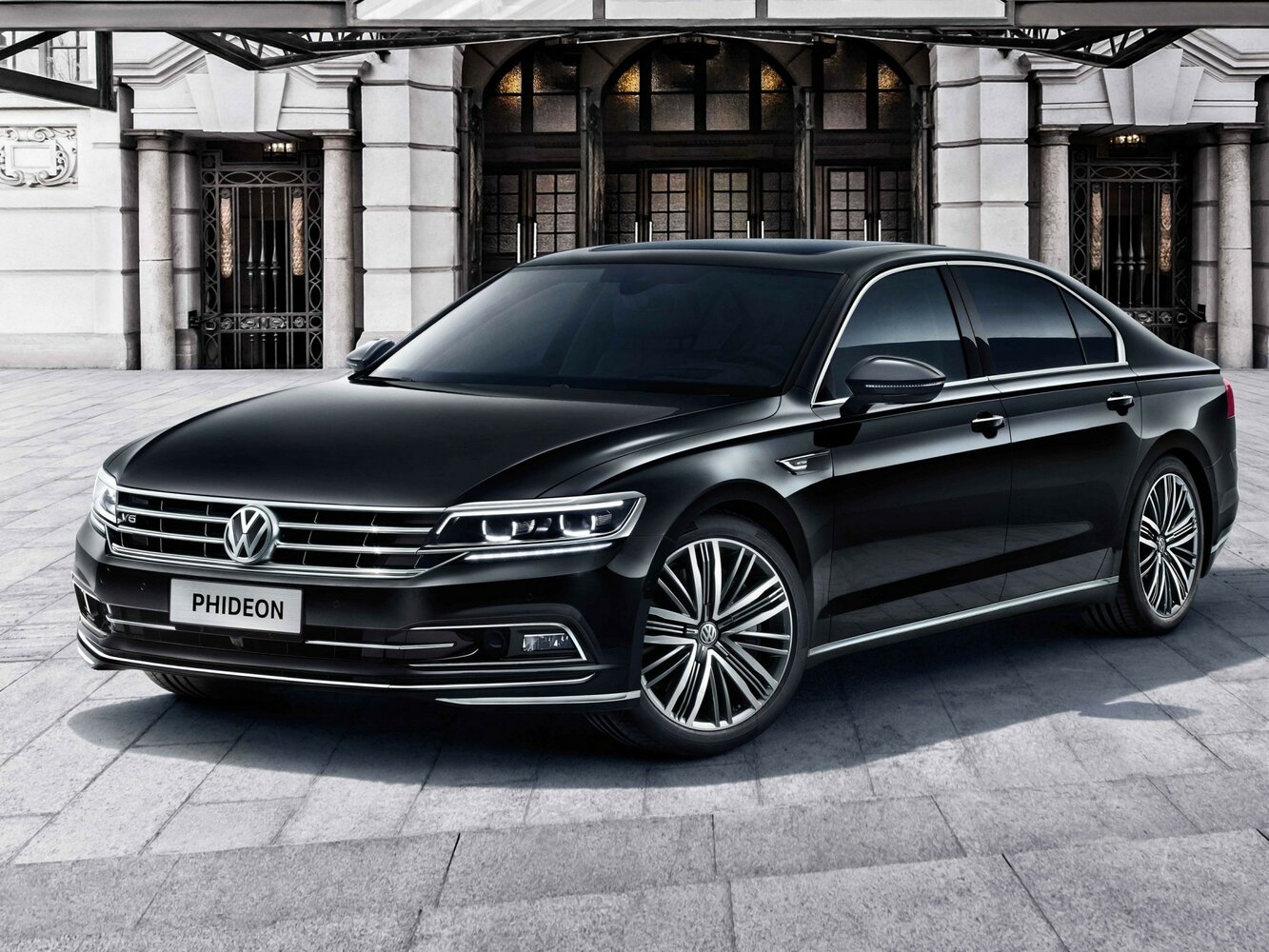 Volkswagen Phideon I (2016–2020) · 2.0 AMT (224 л.с.)