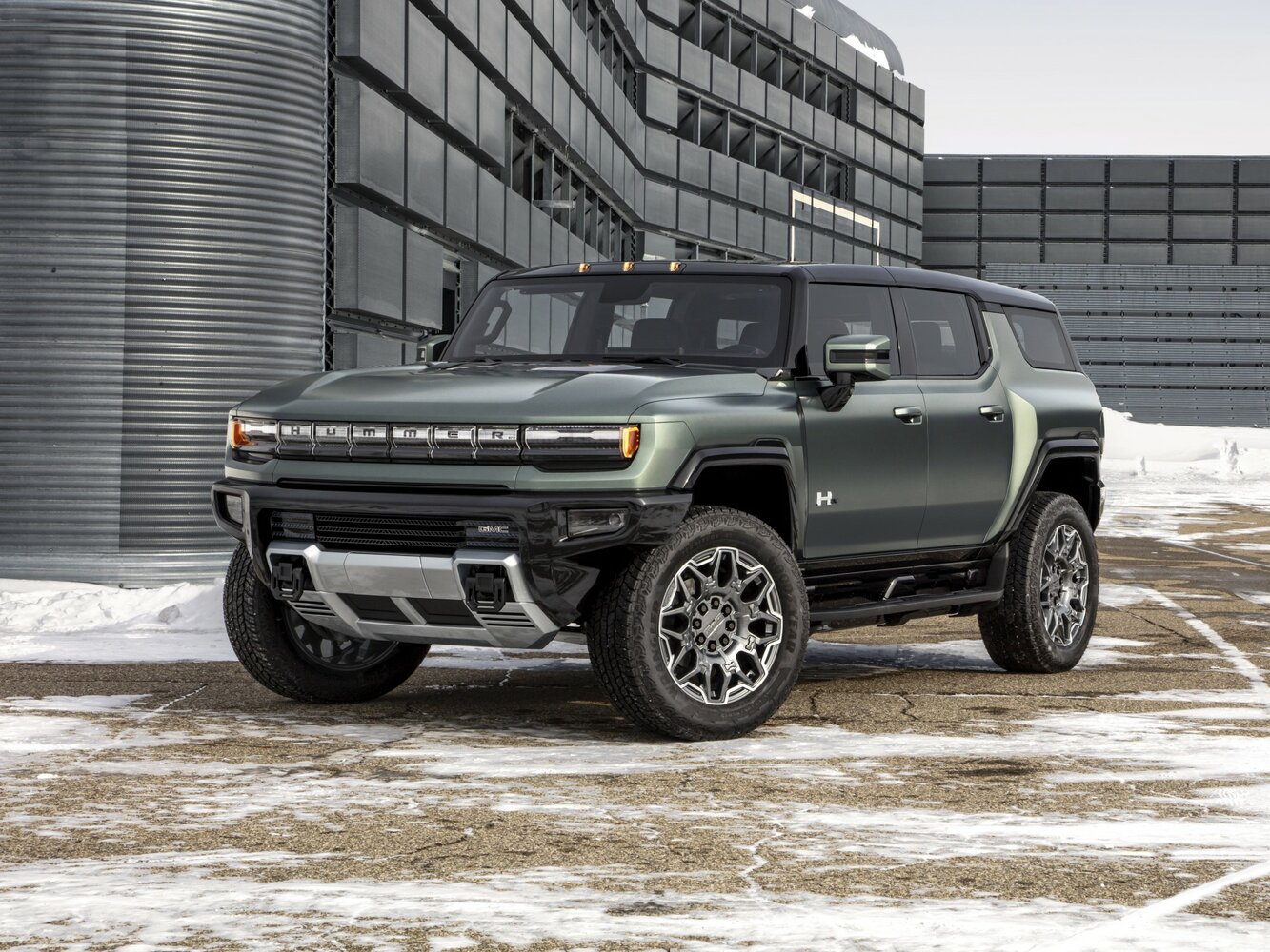 GMC Hummer EV (2021–2026) · Electro AT (619.0 кВт) 4WD