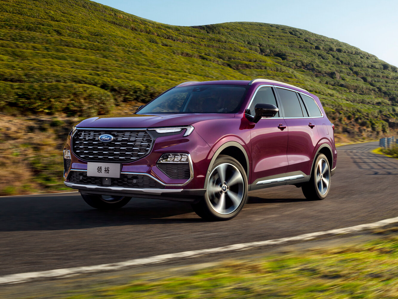 Ford Equator I (2021–2024) · 2.0 AMT (224 л.с.)