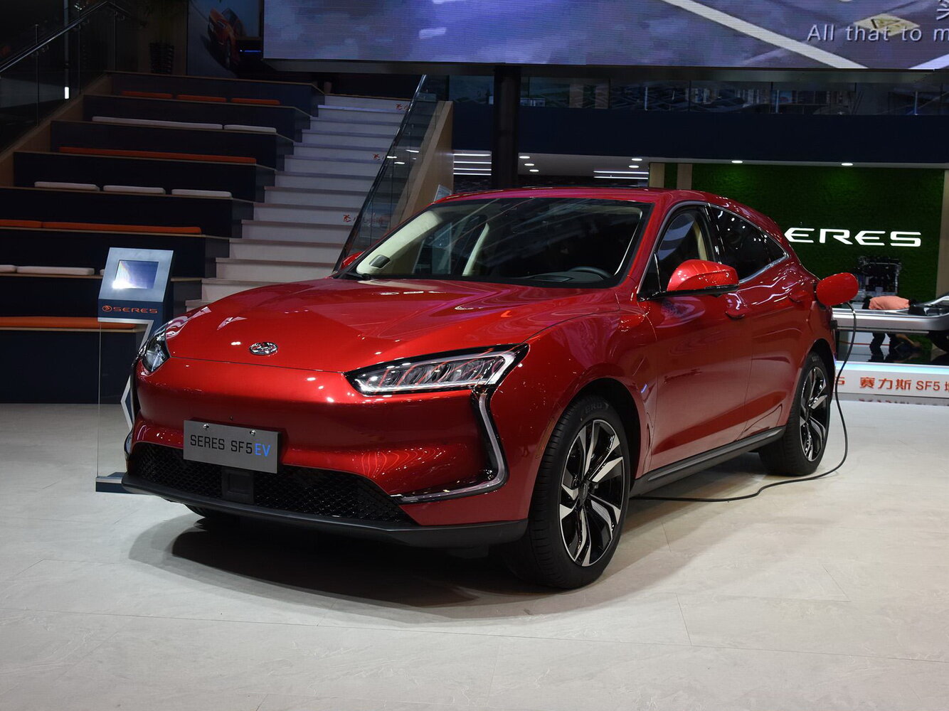 Seres SF5 (2019–2022) · Electro AT (510.0 кВт) 4WD