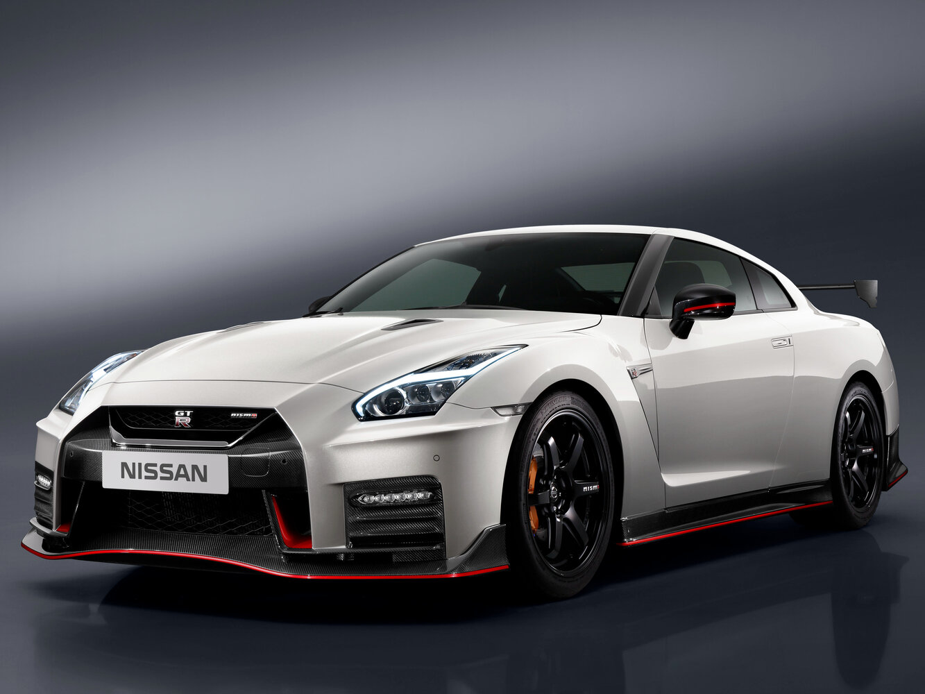 Nismo 3.8 AMT (600 л.с.) 4WD