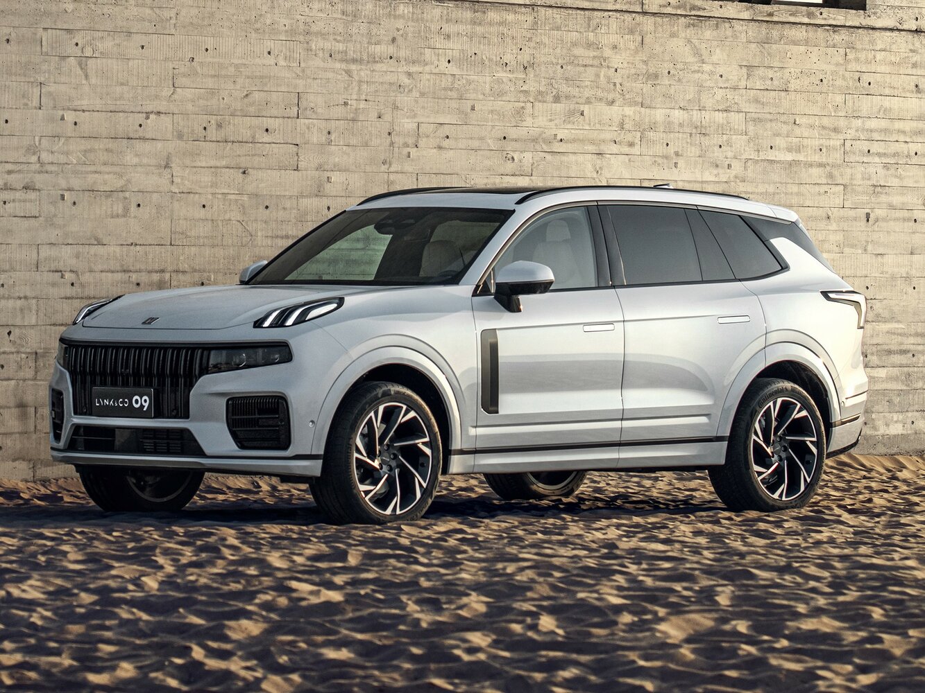 Lynk & Co 09 (2021–2026) · MHEV 2.0 AT (254 л.с.) 4WD