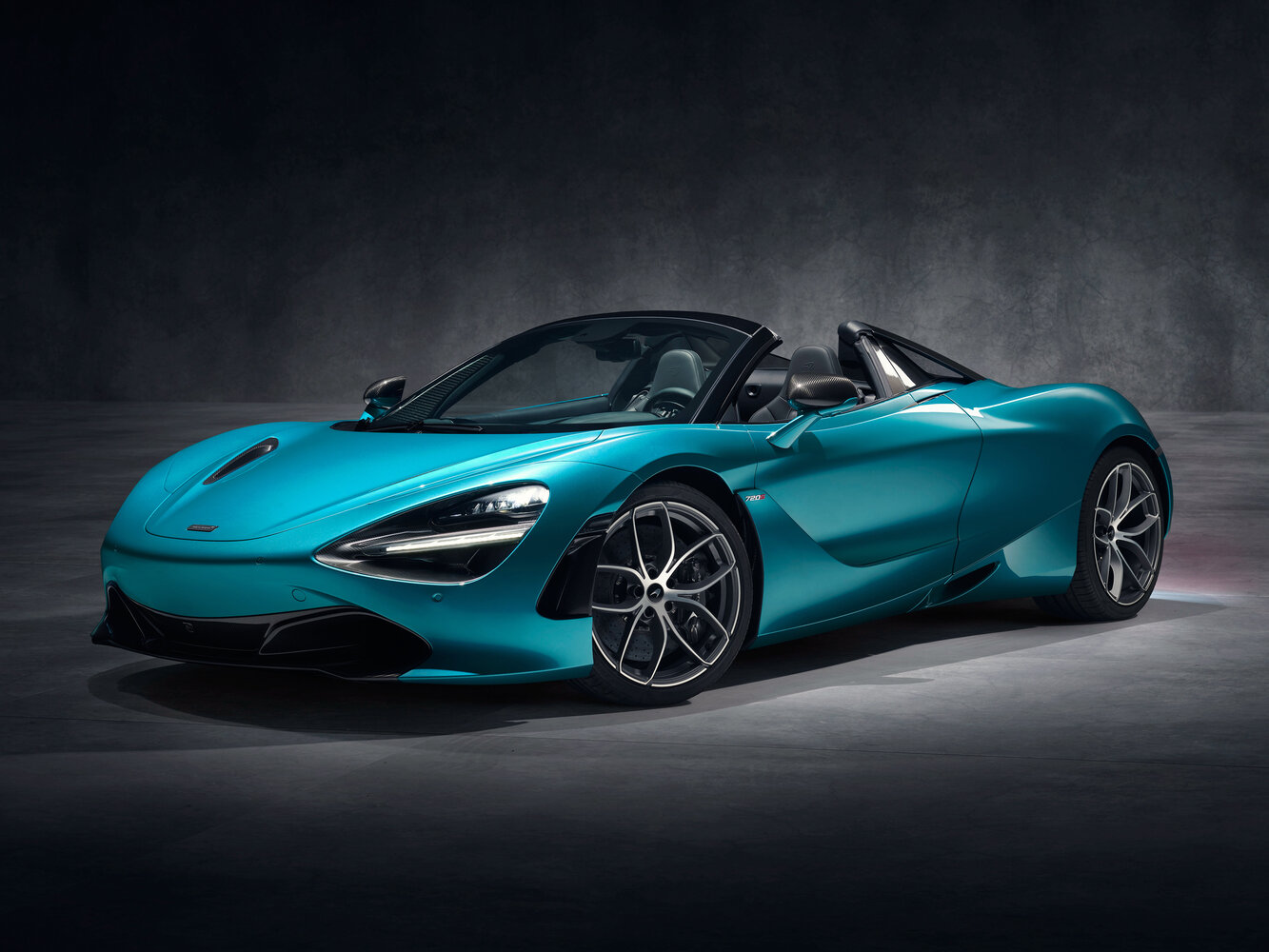 McLaren 720S (2017–2023) · 4.0 AMT (720 л.с.)