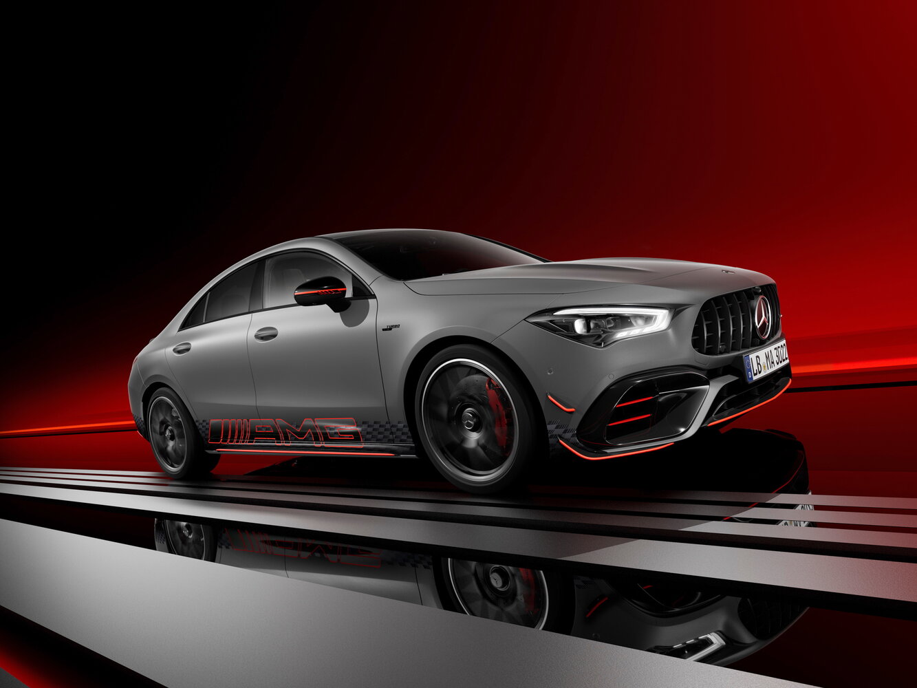 Mercedes-Benz CLA AMG II (C118, X118) Рестайлинг (2023–2026) · 35 AMG 2.0 AMT (306 л.с.) 4WD