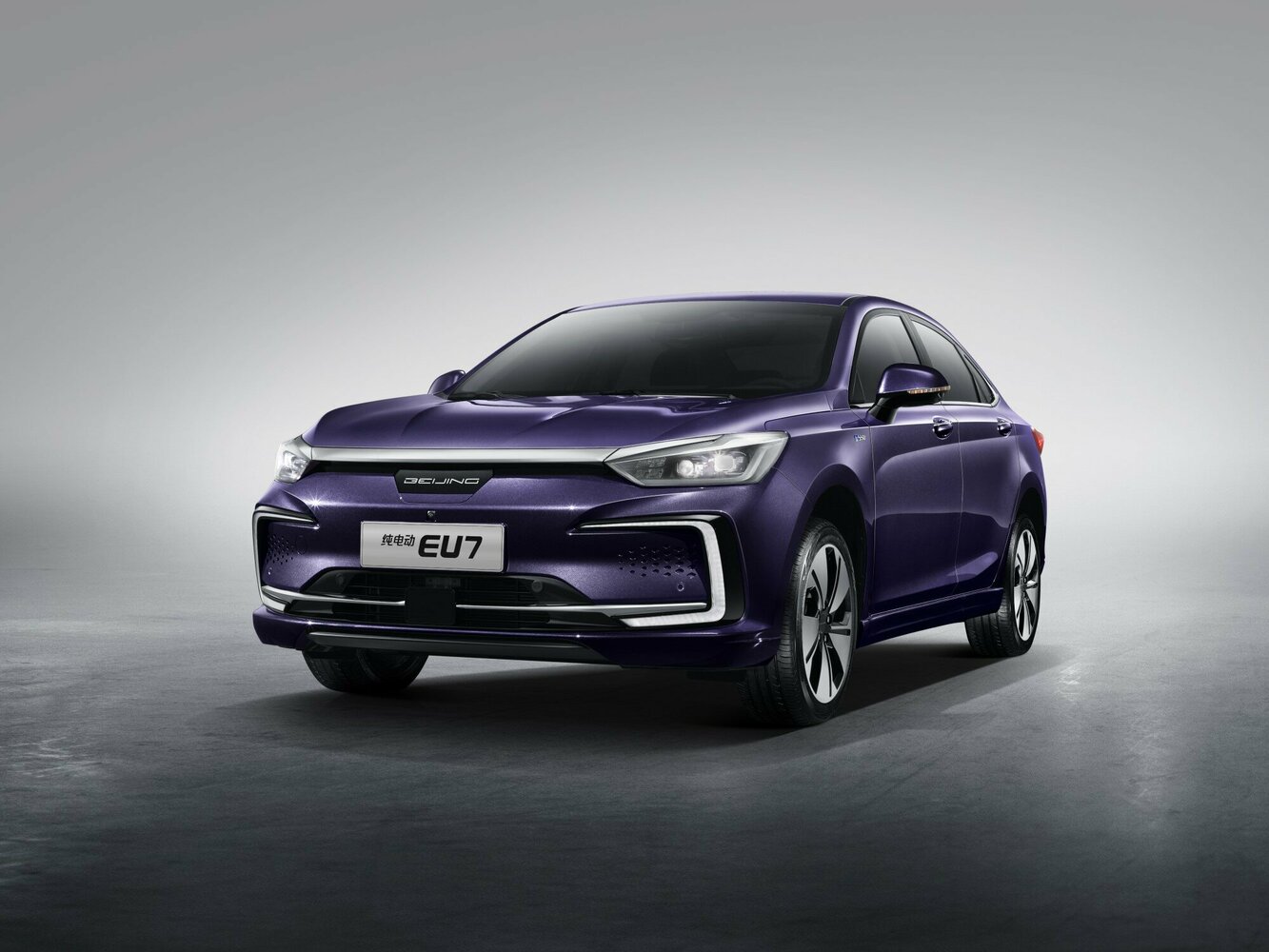 BAIC EU7 (2019–2026) · 60.2 kWh Electro AT (160.0 кВт)