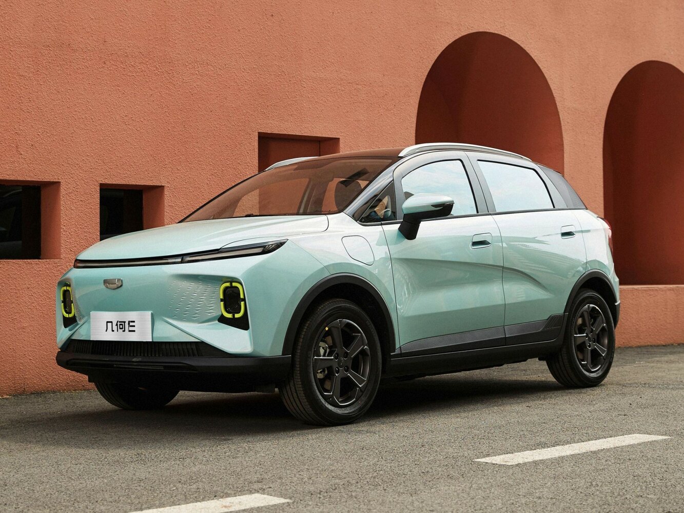 Geely Geometry E (2022–2026) · 39.4 kWh Electro AT (60.0 кВт)