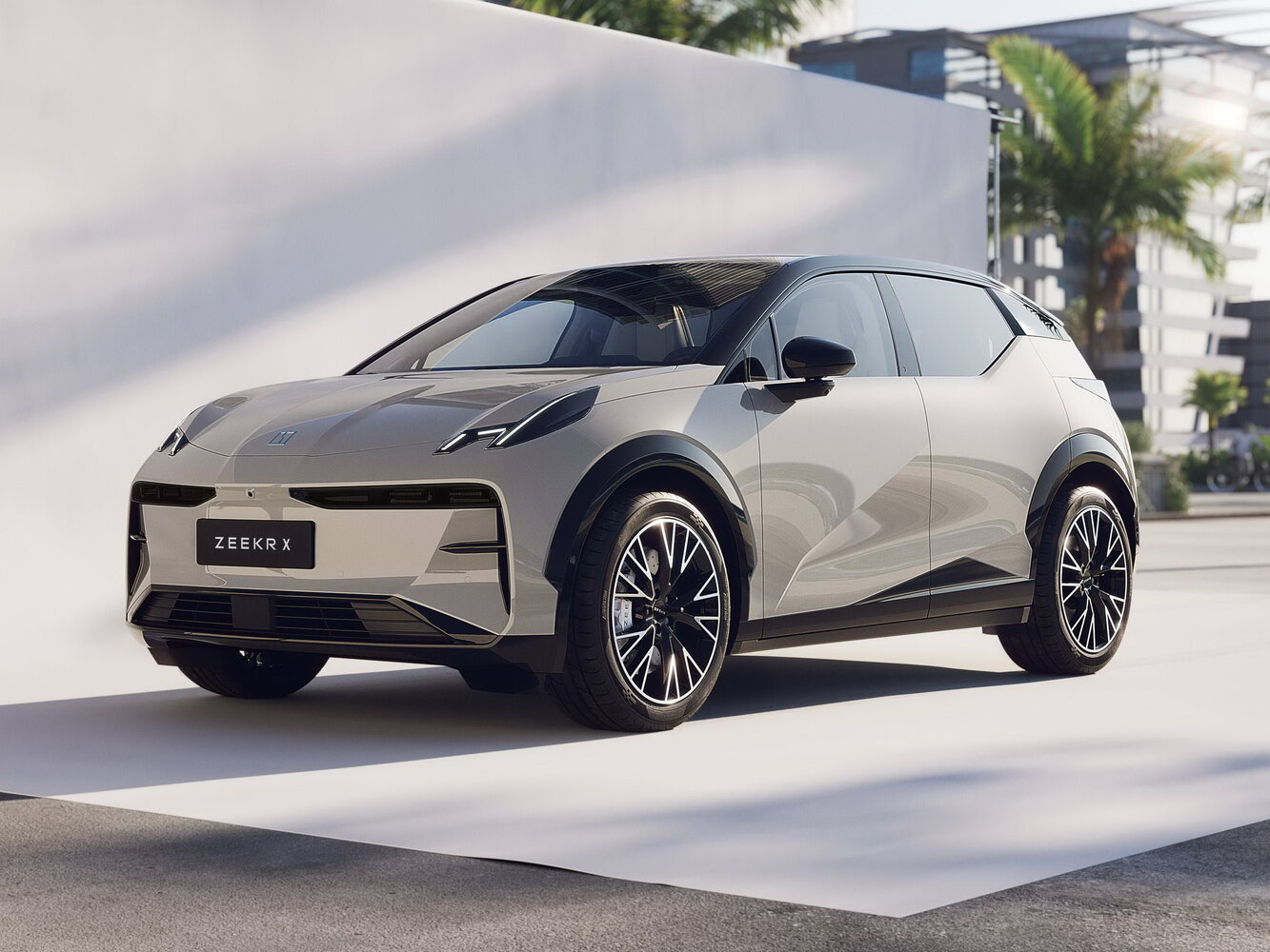 Zeekr X I (2023–2026) · 66 kWh Electro AT (200.0 кВт)