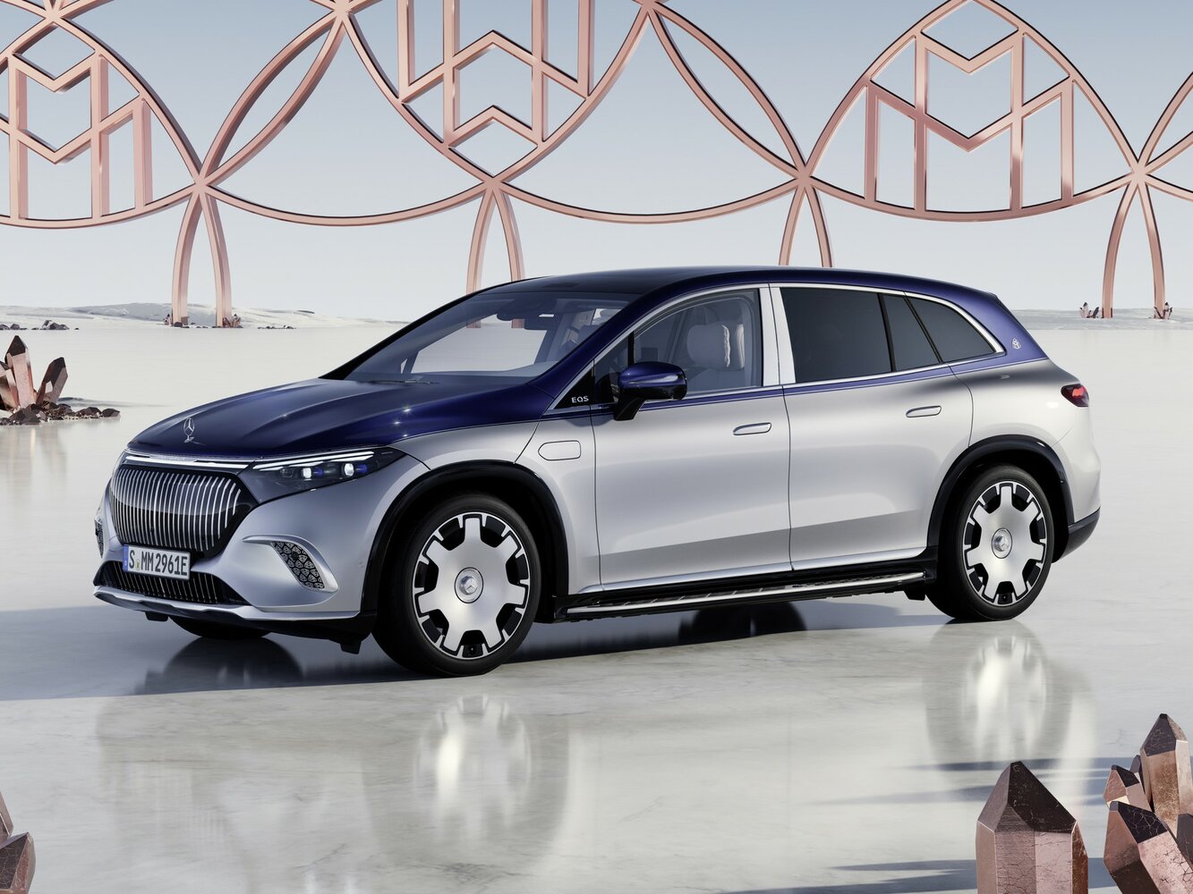 Mercedes-Benz Maybach EQS SUV (2023–2026) · 680 Electro AT (484.0 кВт) 4WD