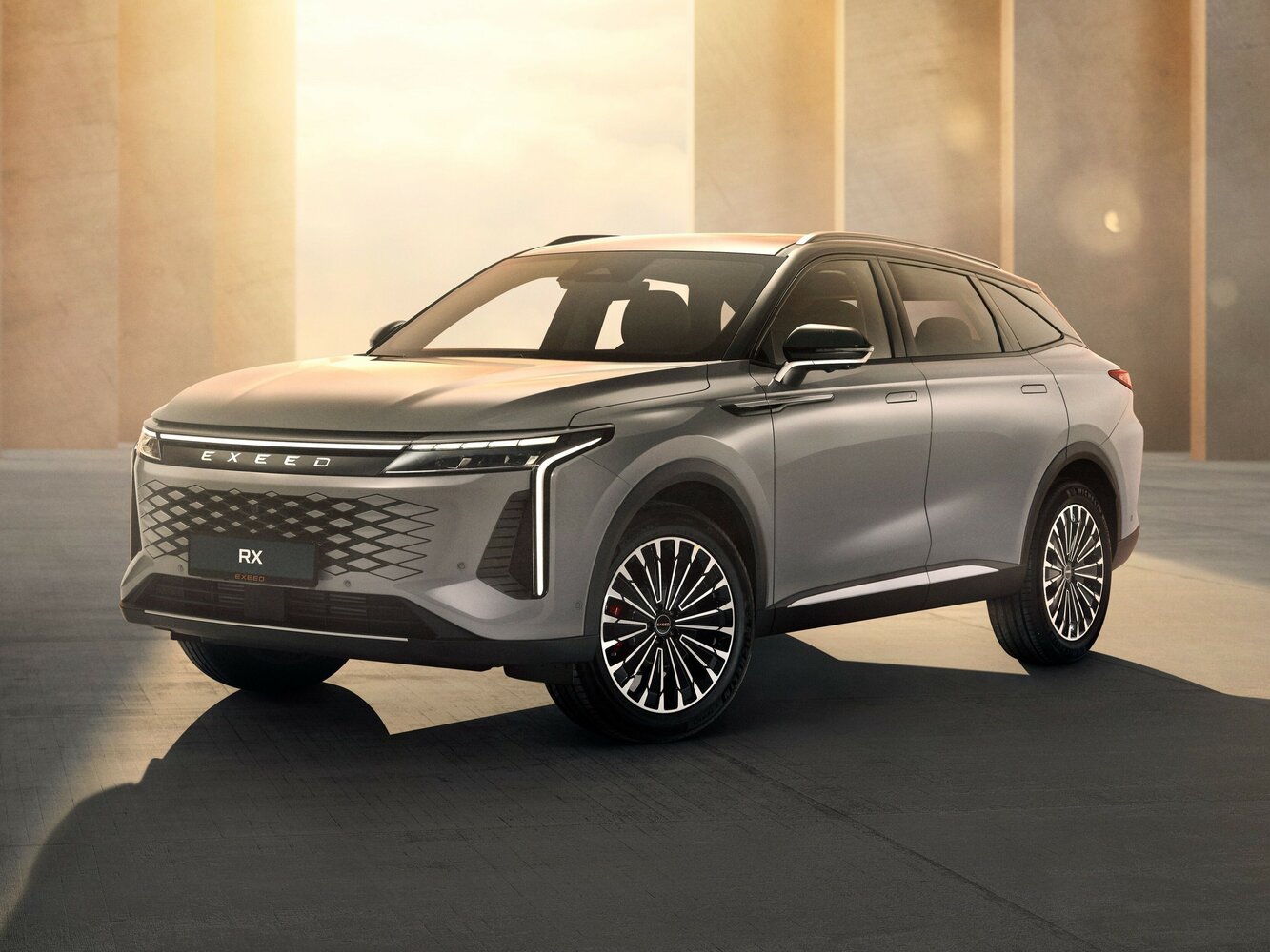Exeed RX (2023–2026) · 1.5hyb AT (305 л.с.) 4WD